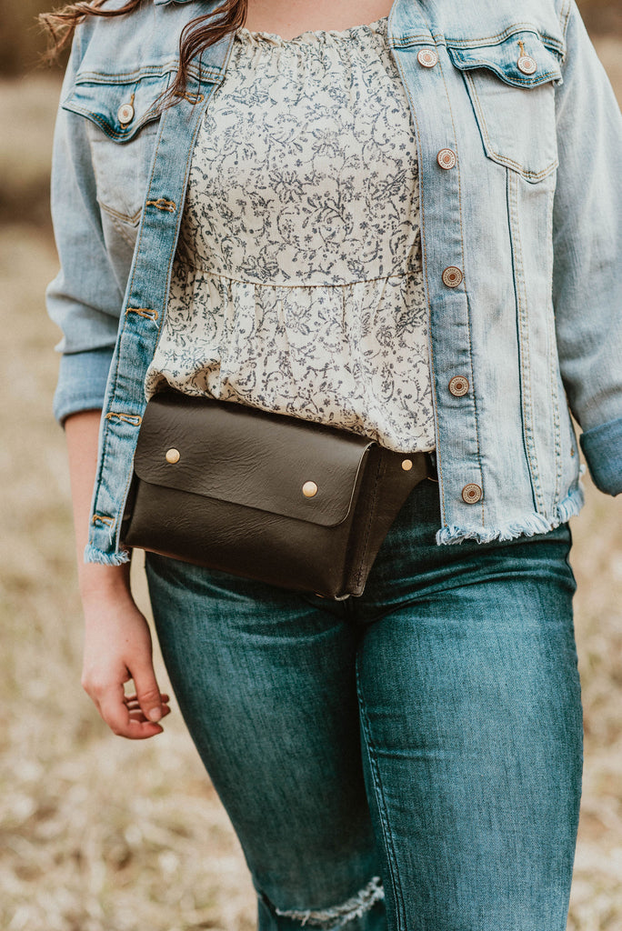 Cascade Hip Purse