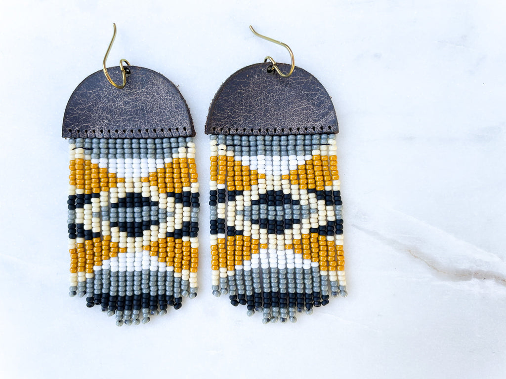 Round Graphite + Silver Rancho