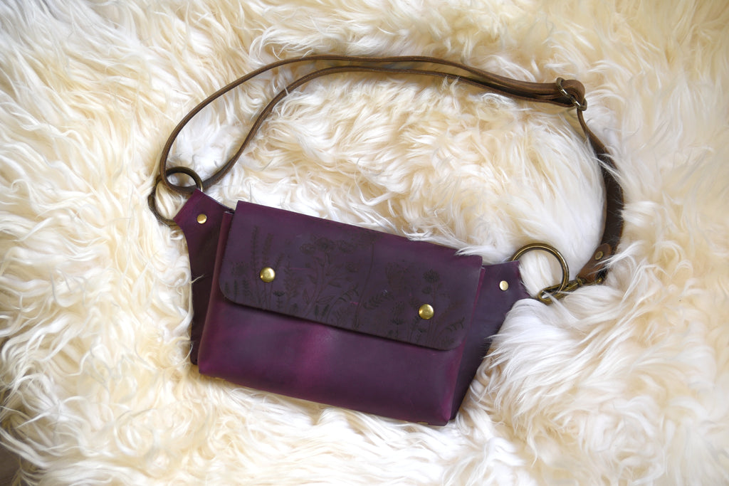 Cascade Hip Purse