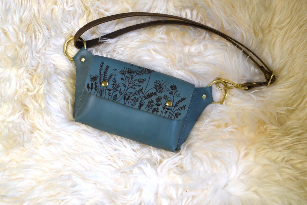 Cascade Hip Purse